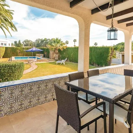 Holiday home Stunning In With Wifi *